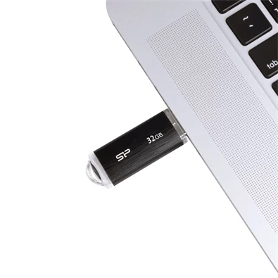 Silicon Power 32GB USB 2.0 fekete Ultima U02 Flash Drive